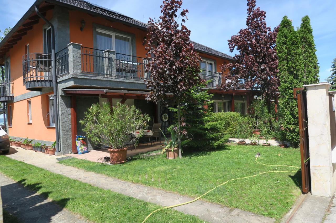 Granit Villa Balatonszarszo Exterior photo