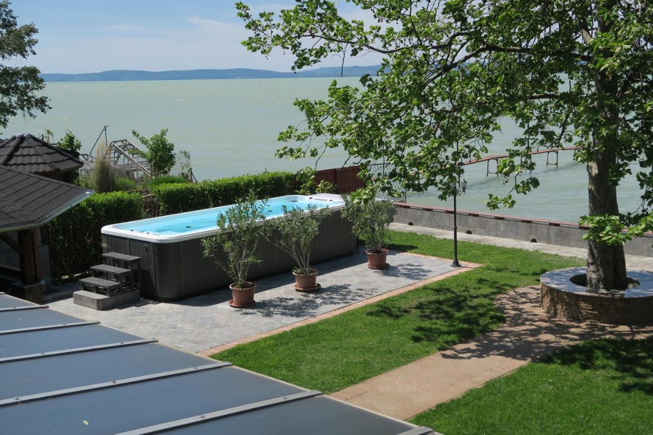Granit Villa Balatonszarszo Exterior photo
